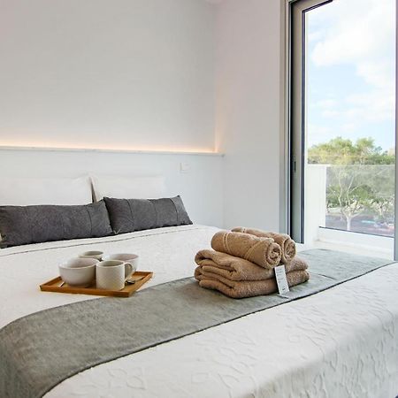 Phaedrus Living - Seaside Executive Flat Harbour 208 Appartement Paphos Buitenkant foto