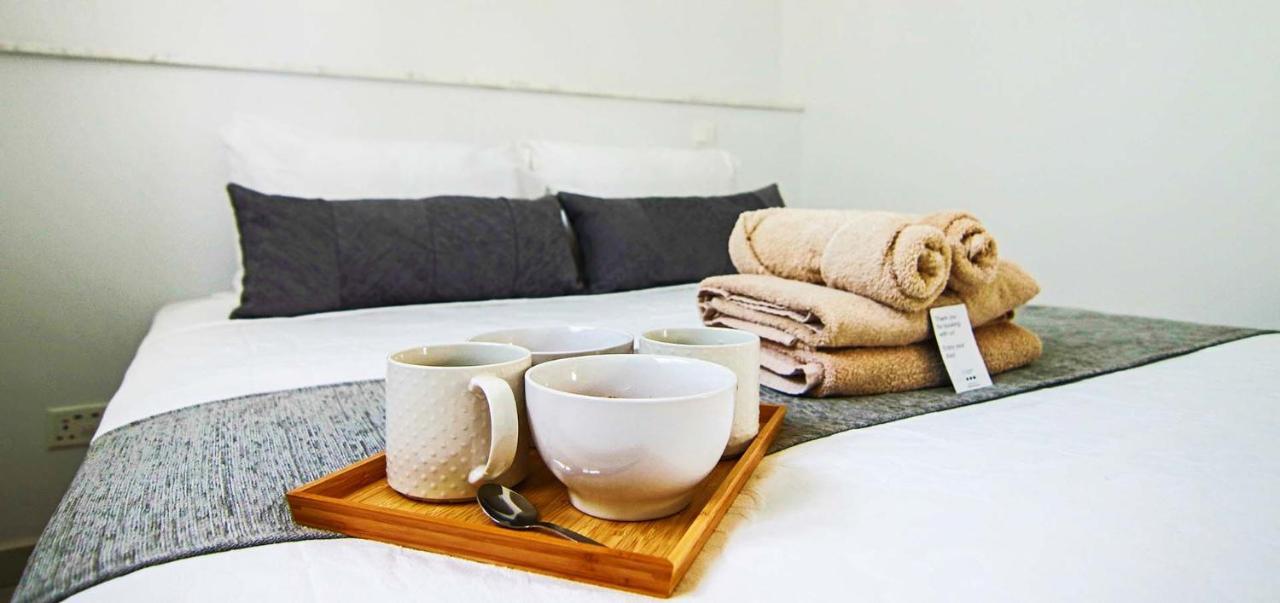 Phaedrus Living - Seaside Executive Flat Harbour 208 Appartement Paphos Buitenkant foto