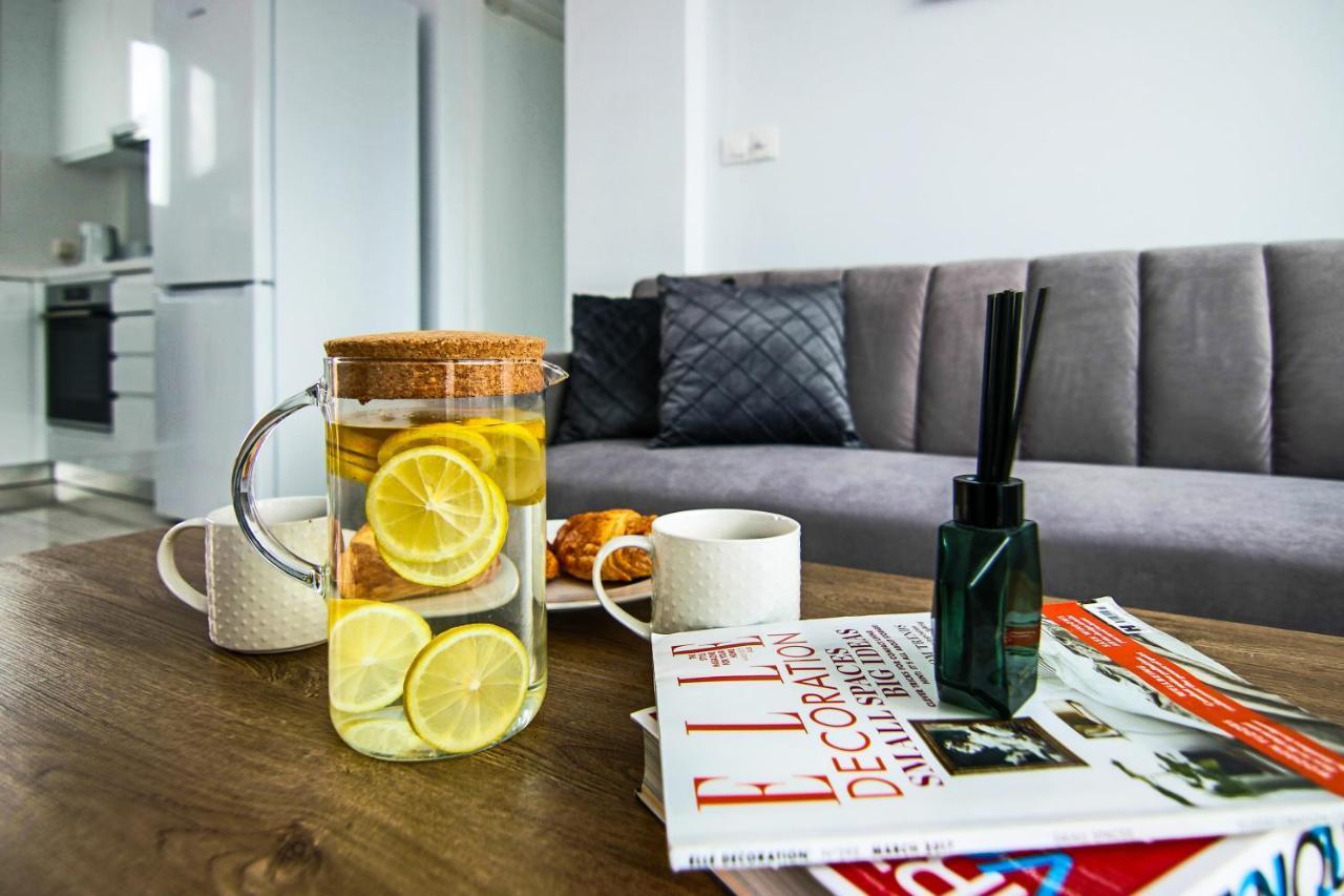 Phaedrus Living - Seaside Executive Flat Harbour 208 Appartement Paphos Buitenkant foto